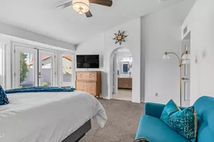 408 E Meadows Ln, Gilbert, AZ 85234 - Photo 23