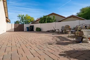 408 E Meadows Ln, Gilbert, AZ 85234 - Photo 43