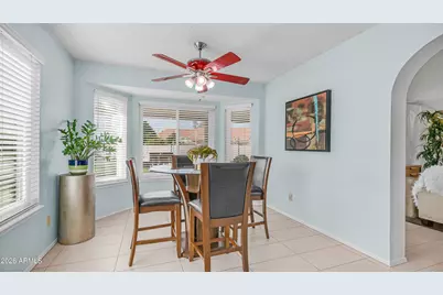 408 E Meadows Lane, Gilbert, AZ 85234 - Photo 13