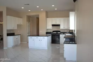 1043 S Rockwell St, Gilbert, AZ 85296 - Photo 5