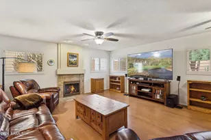 10908 N 57th Ave, Glendale, AZ 85304 - Photo 15