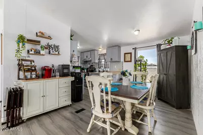 16316 S Lunar Road, Arizona City, AZ 85123 - Photo 11