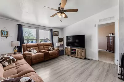 16316 S Lunar Road, Arizona City, AZ 85123 - Photo 9