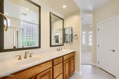 9562 E Cavalry Drive, Scottsdale, AZ 85262 - Photo 17