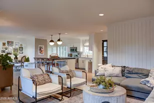 4029 E Patricia Jane Dr, Phoenix, AZ 85018 - Photo 7