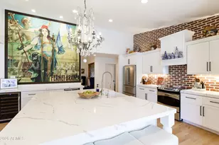 4833 N 38th St, Phoenix, AZ 85018 - Photo 9