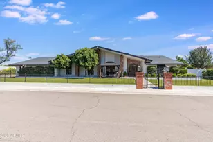 4833 N 38th St, Phoenix, AZ 85018 - Photo 57