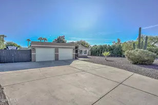 3043 N 34th St, Phoenix, AZ 85018 - Photo 5