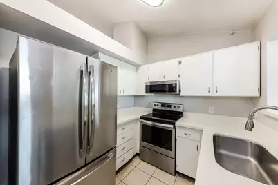 12323 N 86th Lane, Peoria, AZ 85381 - Photo 7