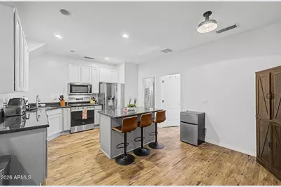 3422 E Avalon Drive, Phoenix, AZ 85018 - Photo 9