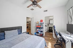 3422 E Avalon Dr, Phoenix, AZ 85018 - Photo 15