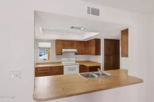 3916 W Wood Dr, Phoenix, AZ 85029 - Photo 7