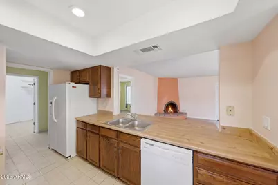 3916 W Wood Drive, Phoenix, AZ 85029 - Photo 9