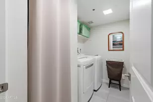 7840 E Camelback Rd, Scottsdale, AZ 85251 - Photo 19