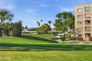 7840 E Camelback Rd, Scottsdale, AZ 85251 - Photo 35