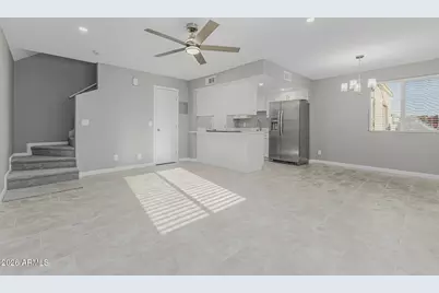 4733 E Belleview Street, Phoenix, AZ 85008 - Photo 1