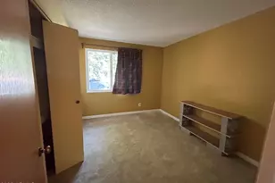 8243 W Piccadilly Rd, Phoenix, AZ 85033 - Photo 13