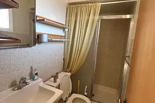 8243 W Piccadilly Rd, Phoenix, AZ 85033 - Photo 15