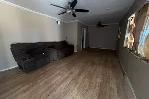 2038 E Cheery Lynn Rd, Phoenix, AZ 85016 - Photo 3