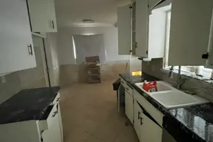 2038 E Cheery Lynn Rd, Phoenix, AZ 85016 - Photo 15