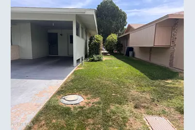 10007 W Mountain View Road, Sun City, AZ 85351 - Photo 5