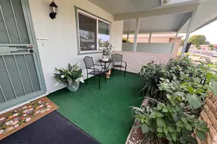 10007 W Mountain View Rd, Sun City, AZ 85351 - Photo 3