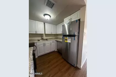 2666 N 43rd Avenue #C, Phoenix, AZ 85009 - Photo 5