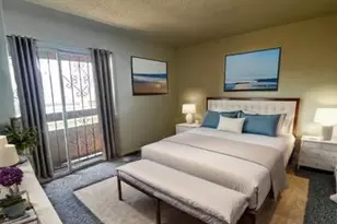 2666 N 43rd Ave, Phoenix, AZ 85009 - Photo 1