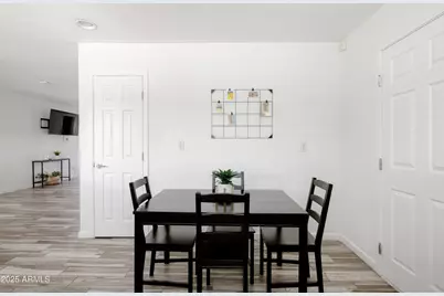 2318 W Pinchot Avenue, Phoenix, AZ 85015 - Photo 7