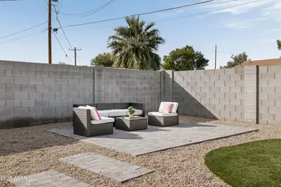 2318 W Pinchot Avenue, Phoenix, AZ 85015 - Photo 33