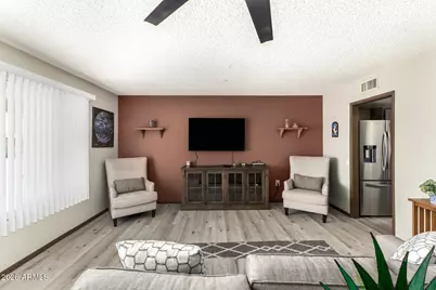 17806 N 134th Avenue, Sun City West, AZ 85375 - Photo 9