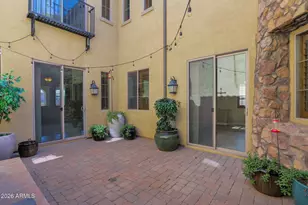 25953 N 84th Ln, Peoria, AZ 85383 - Photo 11