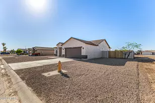 14058 S Tampico Rd, Arizona City, AZ 85123 - Photo 5