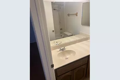 3301 E Earll #221, Phoenix, AZ 85018 - Photo 13