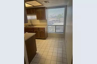 3301 E Earll #221, Phoenix, AZ 85018 - Photo 5