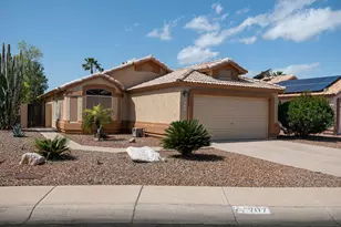 707 W Baylor Ln, Gilbert, AZ 85233 - Photo 1