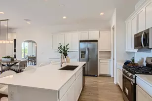 7990 W Rowel Rd, Peoria, AZ 85383 - Photo 3