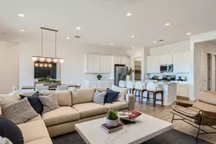 7990 W Rowel Rd, Peoria, AZ 85383 - Photo 7