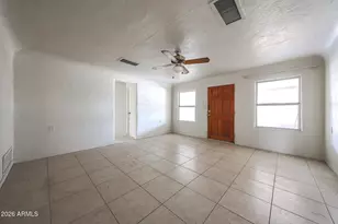 2119 W Elm St, Phoenix, AZ 85015 - Photo 11