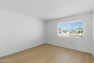 10917 W Thunderbird Blvd, Sun City, AZ 85351 - Photo 13