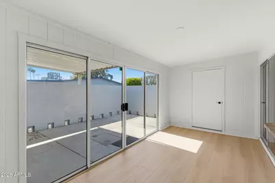 10917 W Thunderbird Boulevard, Sun City, AZ 85351 - Photo 17