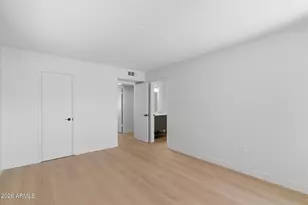 10917 W Thunderbird Blvd, Sun City, AZ 85351 - Photo 7