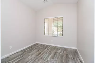 2635 W Half Moon Circle, San Tan Valley, AZ 85144 - Photo 9