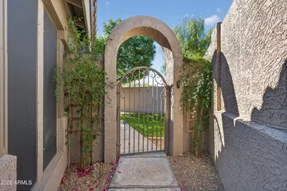 1539 E Winged Foot Road, Phoenix, AZ 85022 - Photo 13