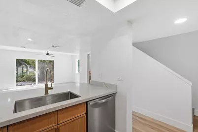 122 S Hardy Drive #Apt 43, Tempe, AZ 85281 - Photo 3