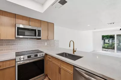 122 S Hardy Drive #Apt 43, Tempe, AZ 85281 - Photo 7