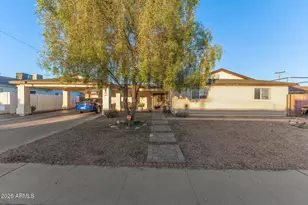 5738 W Pierson St, Phoenix, AZ 85031 - Photo 5