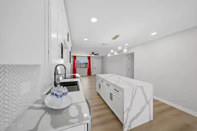 2310 W Bluefield Avenue, Phoenix, AZ 85023 - Photo 3