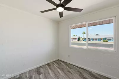 10547 W Sun City Boulevard, Sun City, AZ 85351 - Photo 25