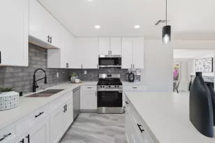 10547 W Sun City Blvd, Sun City, AZ 85351 - Photo 9